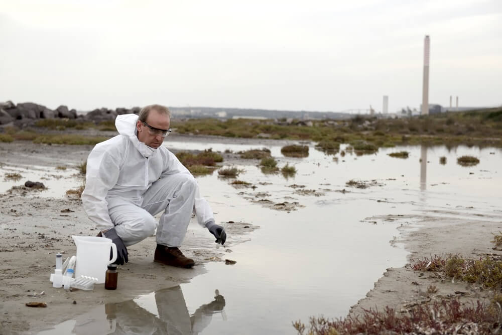 Soil/groundwater clean up